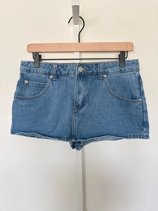 Edikted Blue Denim Mini Skort Size M - Picture 3 of 10